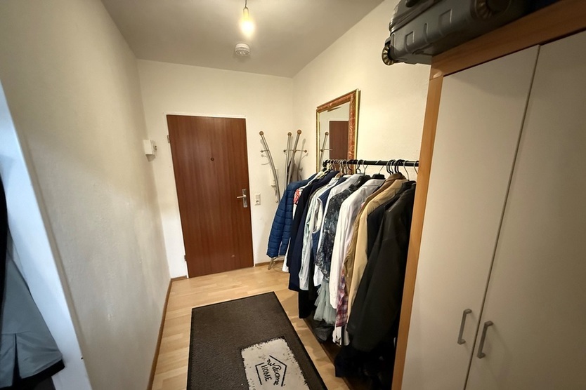 Hattersheim -Rendite 5,6%!! Kapitalanlage Helle 1-Zimmer-Wohnung in gesuchter Lage