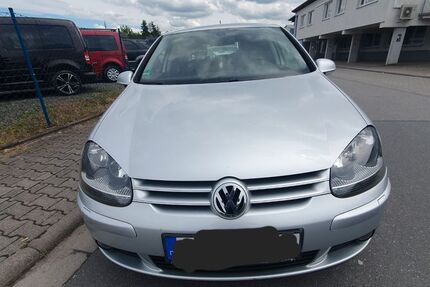 VW Golf 162.000 km 3.800 &euro; offenbach 63073
