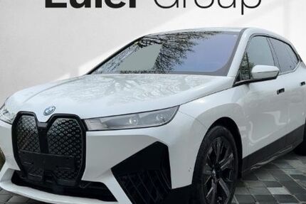 BMW iX 44.787 km 54.488 &euro; Frankfurt 60314