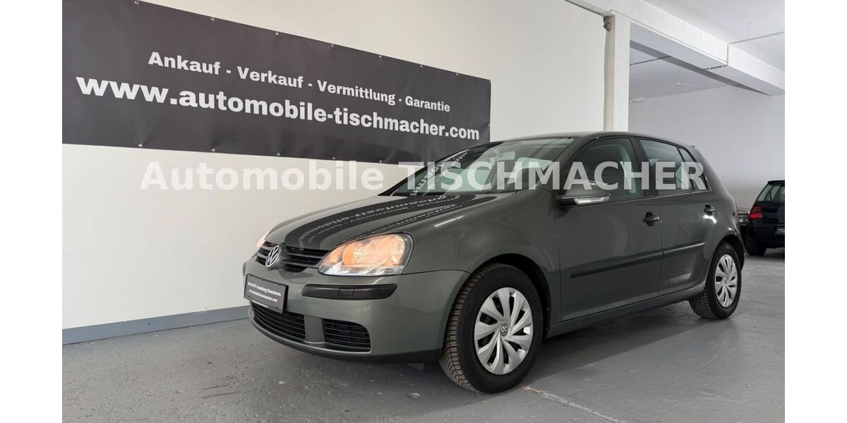 VW Golf 93.943 km 7.995 &euro; Fürth 64658