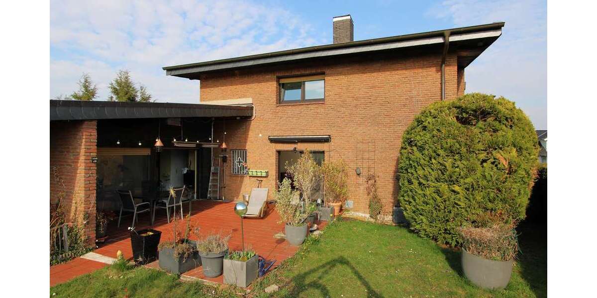 Einfamilienhaus Reinheim - 7 Zimmer, 254 m&sup2;, 629.000&euro; | Angebot:26070385