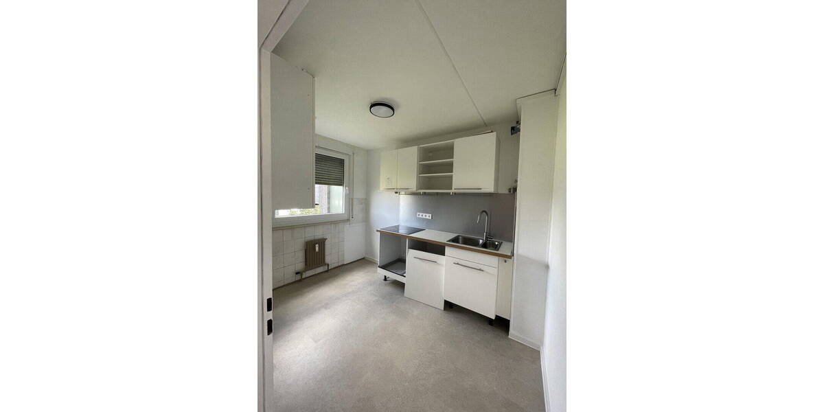 Etagenwohnung Darmstadt - Kranichstein Kranichstein - 4 Zimmer, 93 m&sup2;, 1.300&euro; | Angebot:26824071