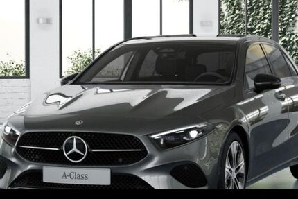 Mercedes-Benz A 200 9.900 km 38.450 &euro; Frankfurt 60488
