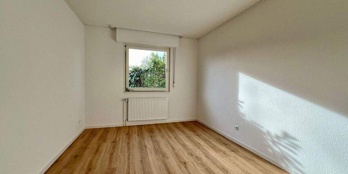 Einfamilienhaus Dieburg - 6 Zimmer, 176 m&sup2;, 1.950&euro; | Angebot:25628063
