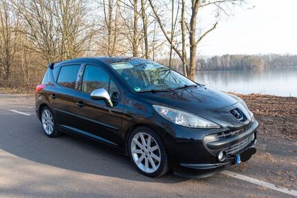 Peugeot 207 165.354 km 3.590 &euro; Mainhausen 63533