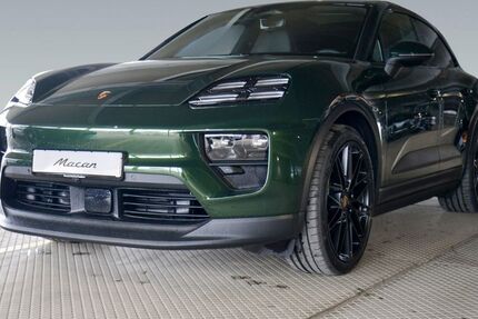 Porsche Macan 9.900 km 94.660 € Frankfurt 60314