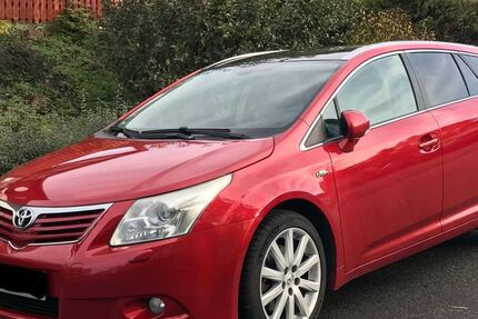 Toyota Avensis 181.000 km 5.000 &euro; Weiterstadt 64331