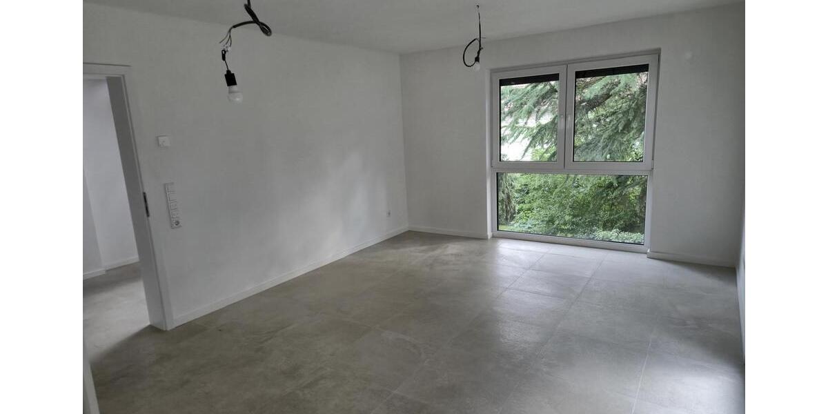 Maisonettenwohnung Rüsselsheim am Main - 5 Zimmer, 135 m&sup2;, 2.200&euro; | Angebot:23382817