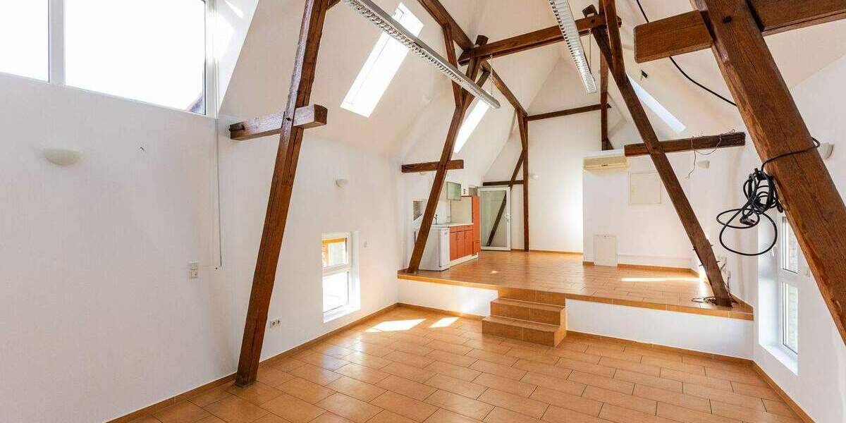 Einfamilienhaus Bischofsheim - 5 Zimmer, 4.260&euro; | Angebot:25660962