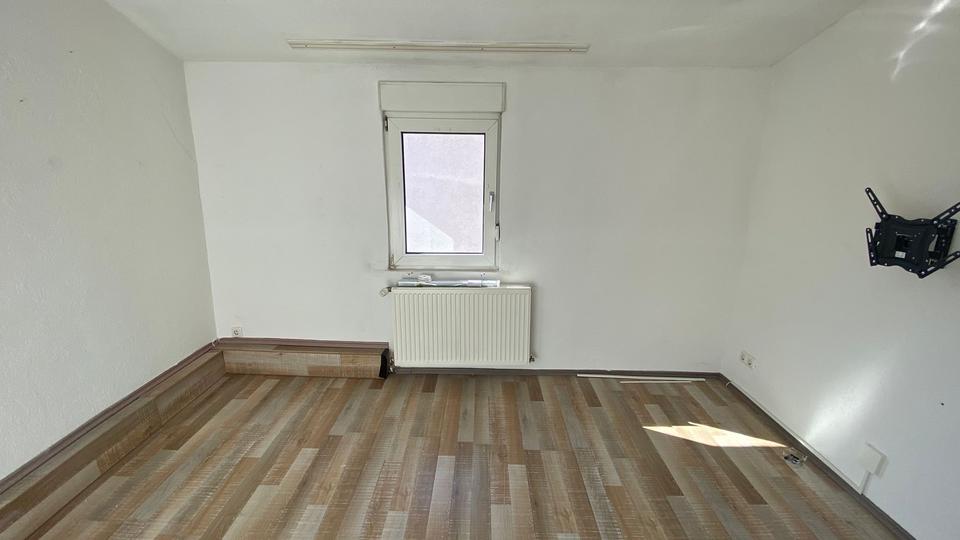 Dachgeschoßwohnung Weiterstadt - 2 Zimmer, 50 m&sup2;, 900&euro; | Angebot:25419157