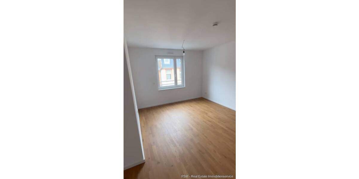 Etagenwohnung Frankfurt am Main Bornheim - 2 Zimmer, 61 m&sup2;, 1.522&euro; | Angebot:26433681