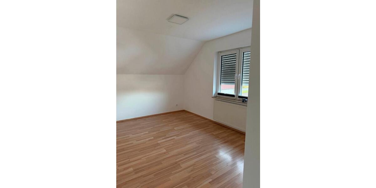 Dachgeschoßwohnung Zwingenberg - 4 Zimmer, 112 m&sup2;, 398.000&euro; | Angebot:24654461