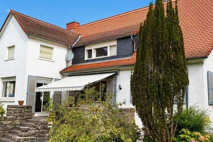 Wohnung Bensheim - 4 Zimmer, 122 m&sup2;, 2.000&euro; | Angebot:27316943
