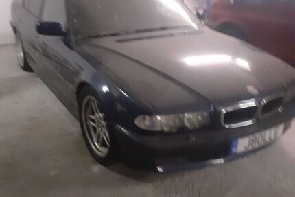 BMW 735