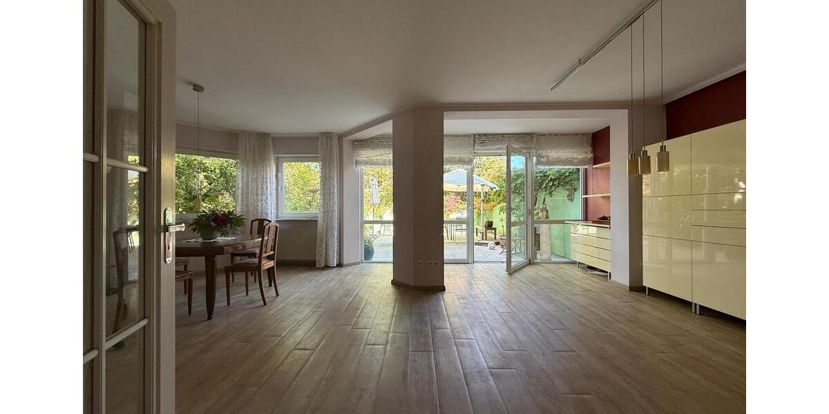 Maisonettenwohnung Darmstadt Eberstadt - 6 Zimmer, 196 m&sup2;, 800.000&euro; | Angebot:26426648