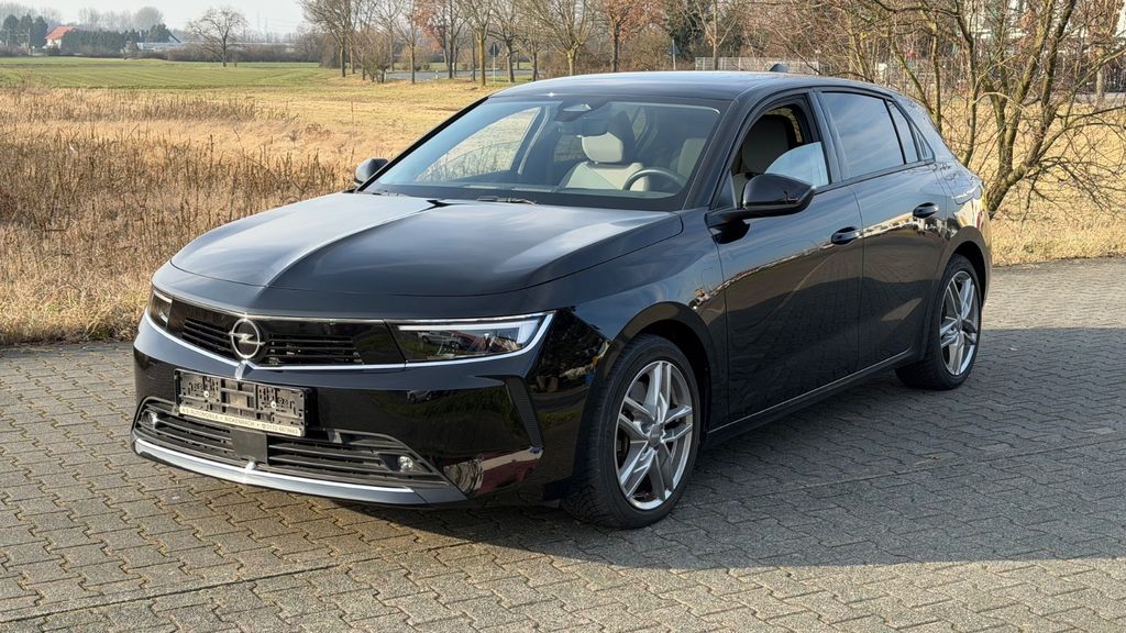 Opel Astra 26.800 km 19.950 &euro; Bickenbach 64404