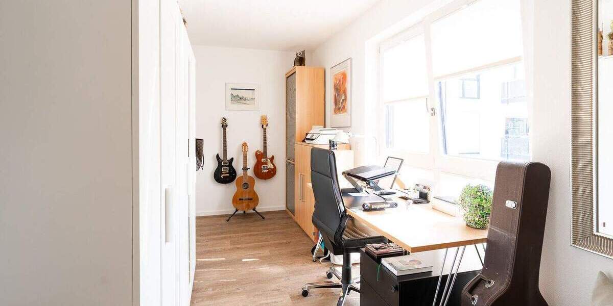 Etagenwohnung Frankfurt am Main Schwanheim - 4 Zimmer, 101 m&sup2;, 480.000&euro; | Angebot:25645030