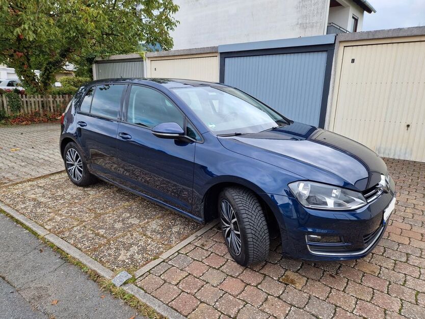 VW Golf 98.000 km 11.900 € Seeheim-Jugenheim 64342