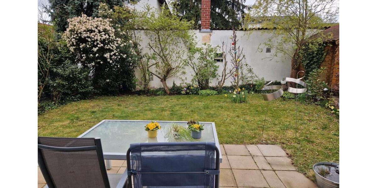 Doppelhaushälfte Griesheim - 2 Zimmer, 140 m&sup2;, 1.400&euro; | Angebot:26048017