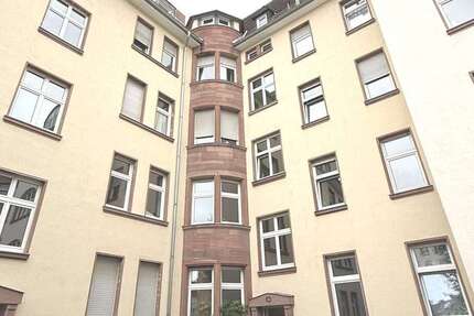 Wohnung zum Kaufen in Frankfurt 250.000 € 55 m²