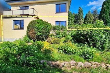 Frisch renovierte 2. Zimmer-Wohnung in Top Lage in Bad König