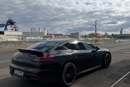 Porsche Panamera 42.000 km 52.599 &euro; Frankfurt 60314