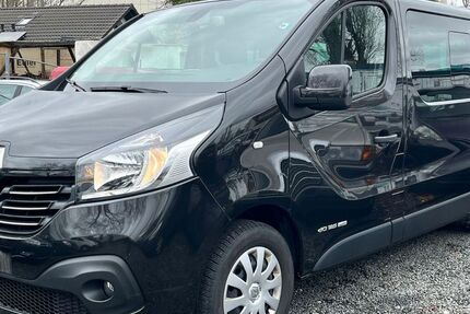 Renault Trafic 175.241 km 9.390 &euro; Frankfurt 65933