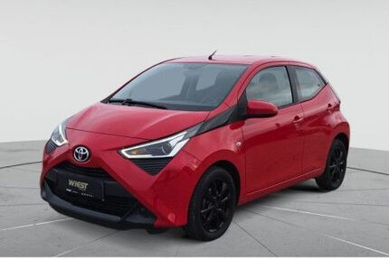 Toyota Aygo (X) 46.573 km 12.880 &euro; Darmstadt 64295