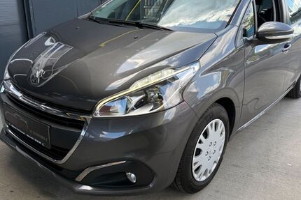 Peugeot 208 87.000 km 7.490 &euro; Schaafheim 64850