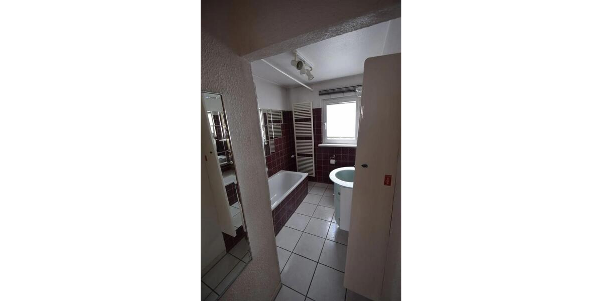 Mehrfamilienhaus, Wohnhaus Weiterstadt - 10.5 Zimmer, 216 m&sup2;, 690.000&euro; | Angebot:27121038
