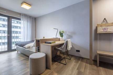 Wohnung zum Mieten in Frankfurt am Main 750 € 22.12 m²