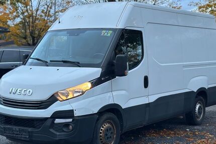 IVECO Andere 280.000 km 8.950 &euro; Darmstadt 64293