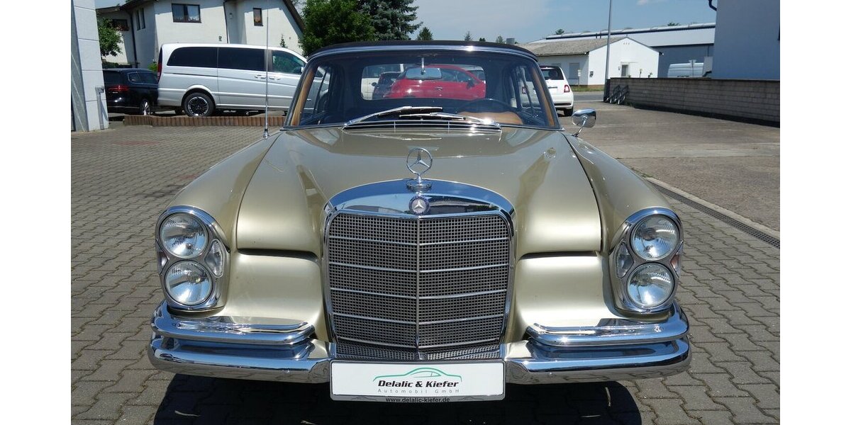Mercedes-Benz 300 SE Cabriolet Top Original mit 58000 Km 58.000 km 179.000 &euro; Rodgau 63110
