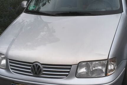 VW Polo 235.000 km 550 &euro; HEUSENSTAMM 63150