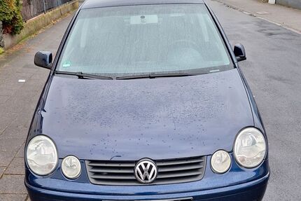 VW Polo 131.500 km 2.500 &euro; Rüsselsheim 65428