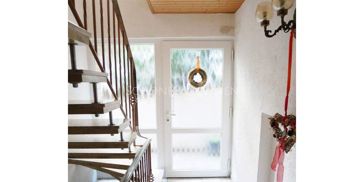 Etagenwohnung Mainz Hechtsheim - 4 Zimmer, 129 m&sup2;, 1.620&euro; | Angebot:24734731