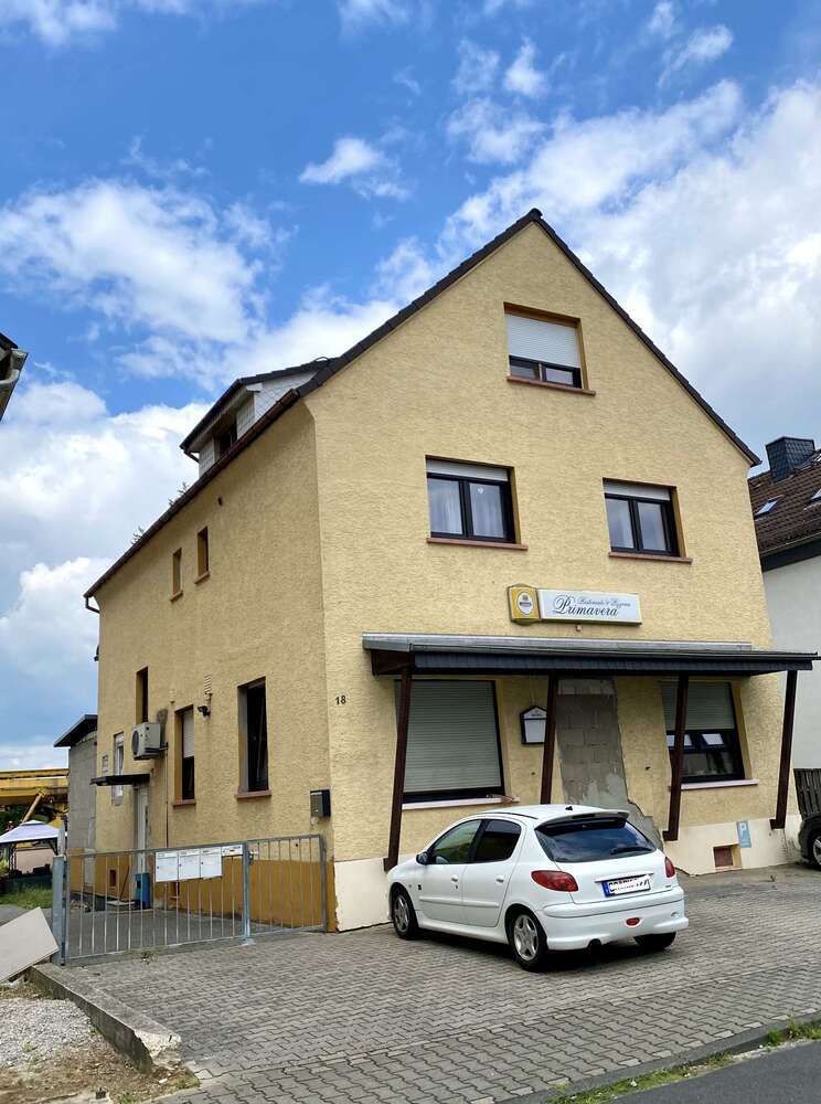 Haus zum Kaufen in Mörfelden-Walldorf 860.000 € 281 m²