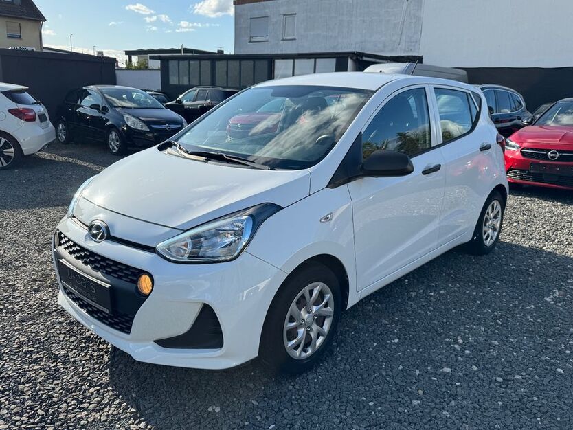 Hyundai i10 40.500 km 8.900 € Rüsselsheim 65428