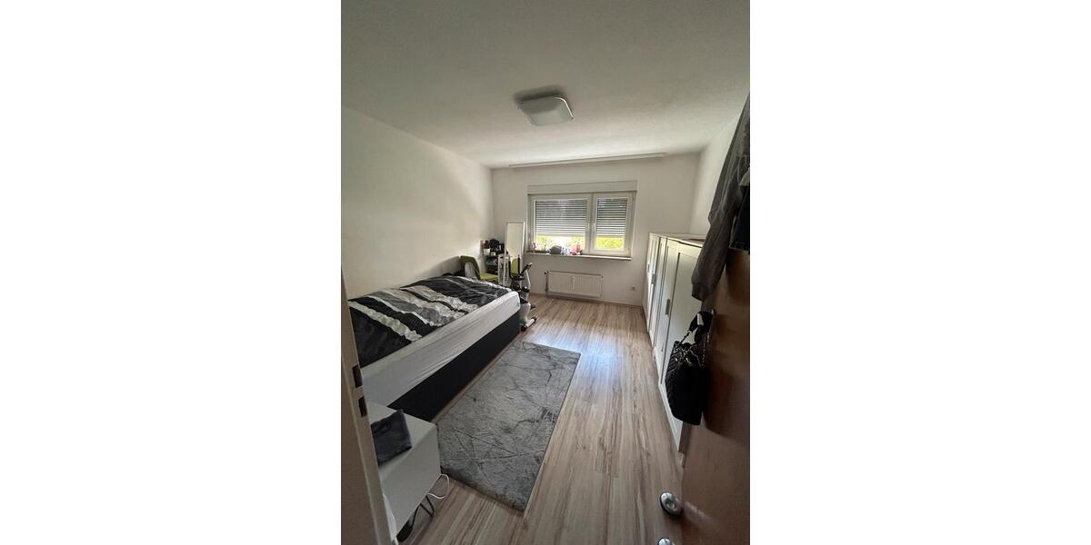 Etagenwohnung Bensheim - 4.5 Zimmer, 104 m&sup2;, 310.000&euro; | Angebot:26415254