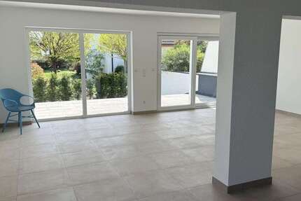 Haus Rödermark Ober-Roden Roden - 5.5 Zimmer, 132 m&sup2;, 2.230&euro; | Angebot:26333733