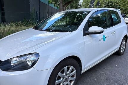 VW Golf 210.000 km 1.600 &euro; Frankfurt 60308
