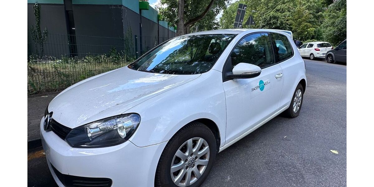 VW Golf 210.000 km 1.600 &euro; Frankfurt 60308