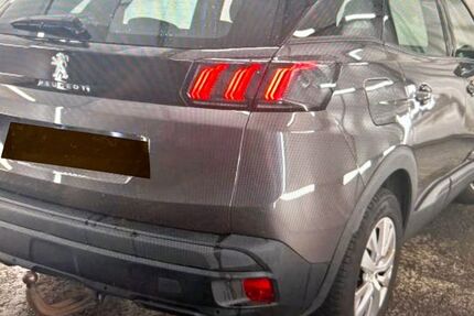 Peugeot 3008 171.964 km 13.685 &euro; Frankfurt am Main 60389