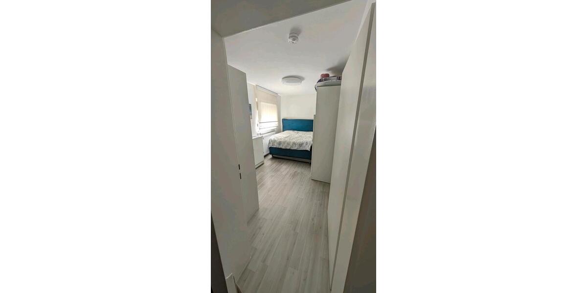 Etagenwohnung Rüsselsheim am Main - 2 Zimmer, 60 m&sup2;, 1.200&euro; | Angebot:26396319