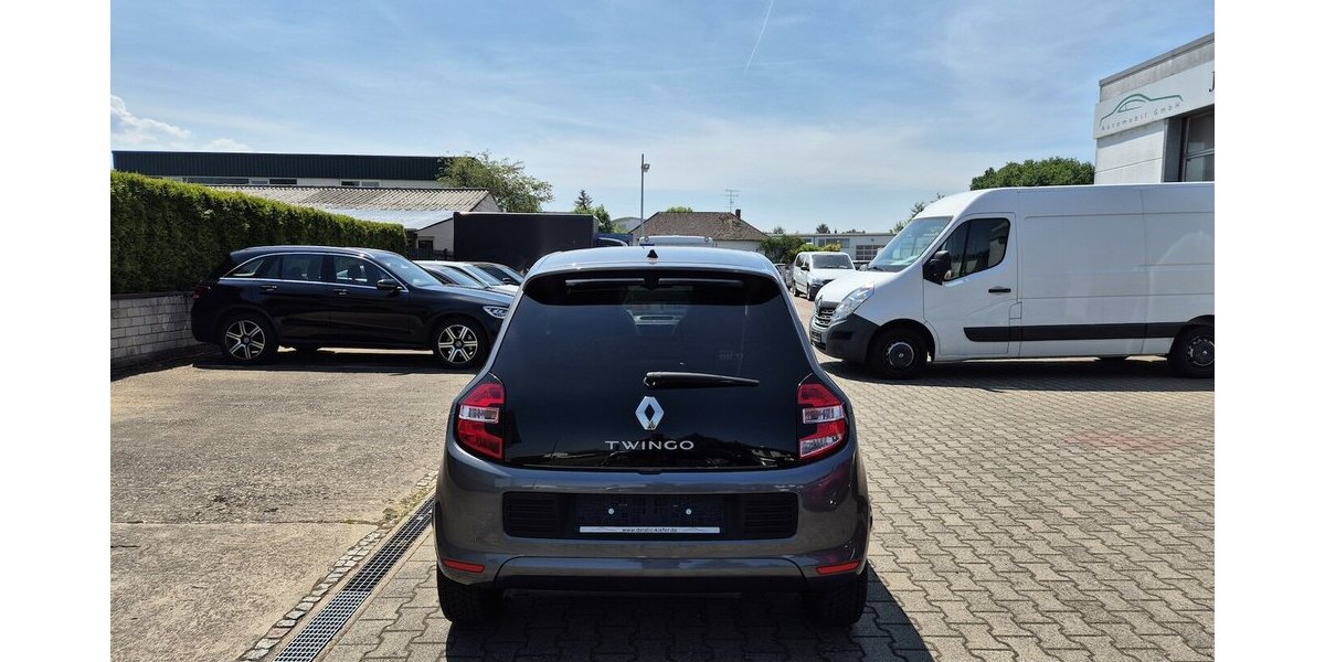 Renault Twingo Cosmic, Klima, Automatik, Sitzheizung, Temp 36.200 km 10.990 &euro; Rodgau 63110