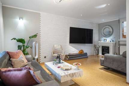 Haus Frankfurt am Main Bergen-Enkheim - 10 Zimmer, 218 m&sup2;, 1.350.000&euro; | Angebot:27650604