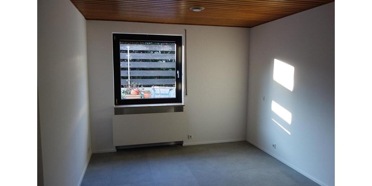 Reihenhaus Frankfurt am Main Innenstadt 3 - 5 Zimmer, 172 m&sup2;, 2.450&euro; | Angebot:25164597