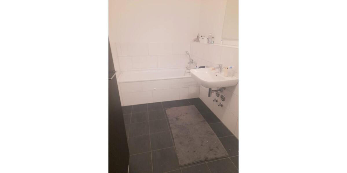 Voll möbliert Wohnung mit Skyline-Block - Kurzzeitmiete 4 zimmer