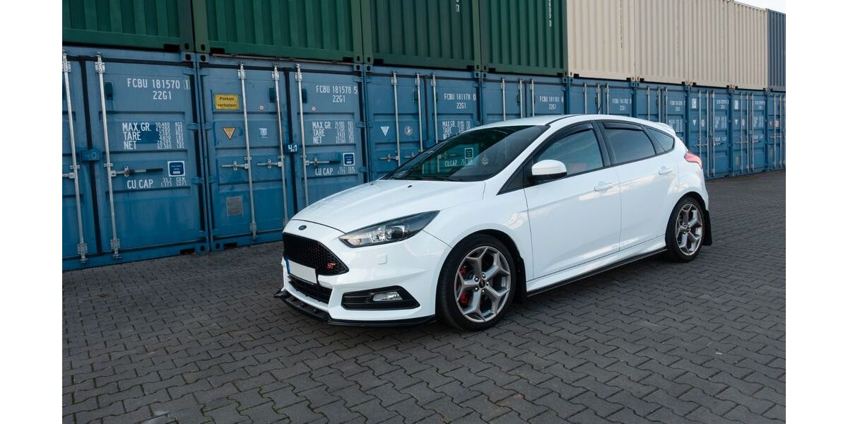 Ford Focus 103.667 km 15.400 &euro; Fränkisch-Crumbach 64407