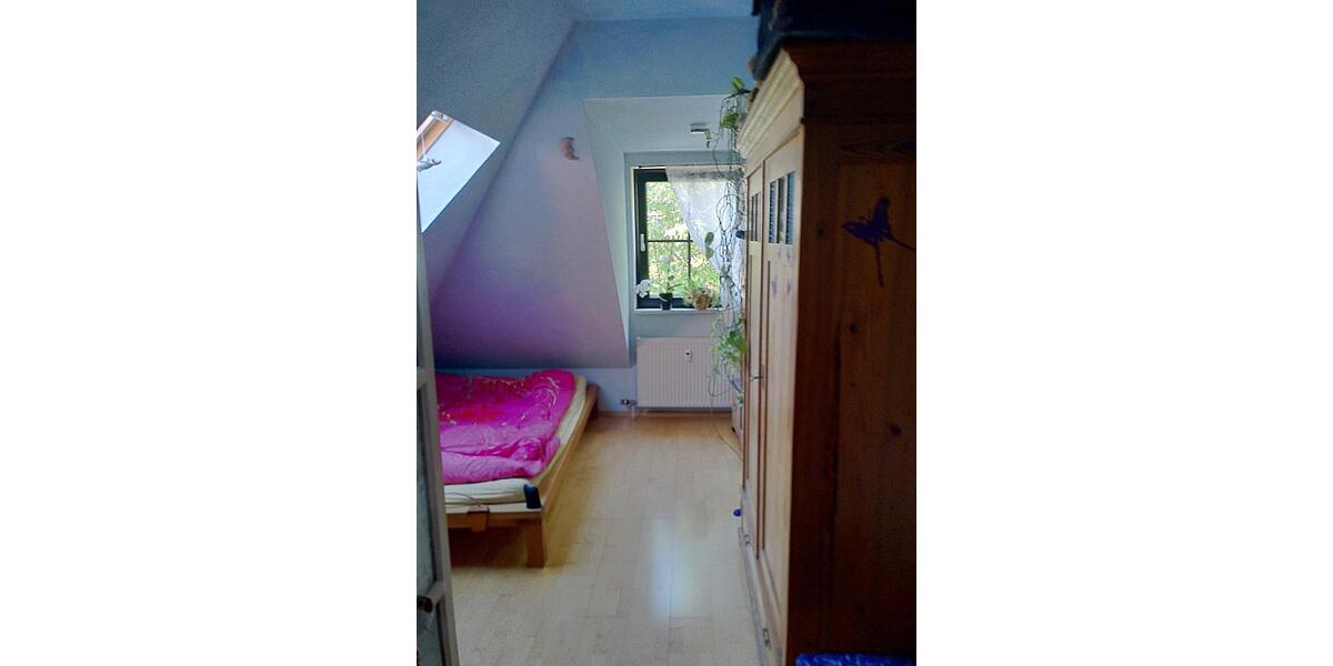 Dachgeschoßwohnung Hattersheim am Main - 3 Zimmer, 84 m&sup2;, 330.000&euro; | Angebot:26463045